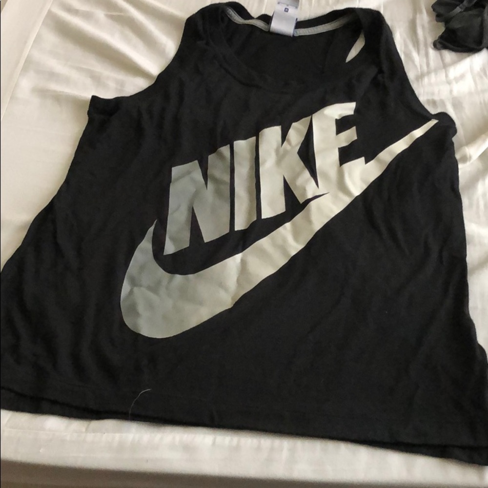Muscle tank